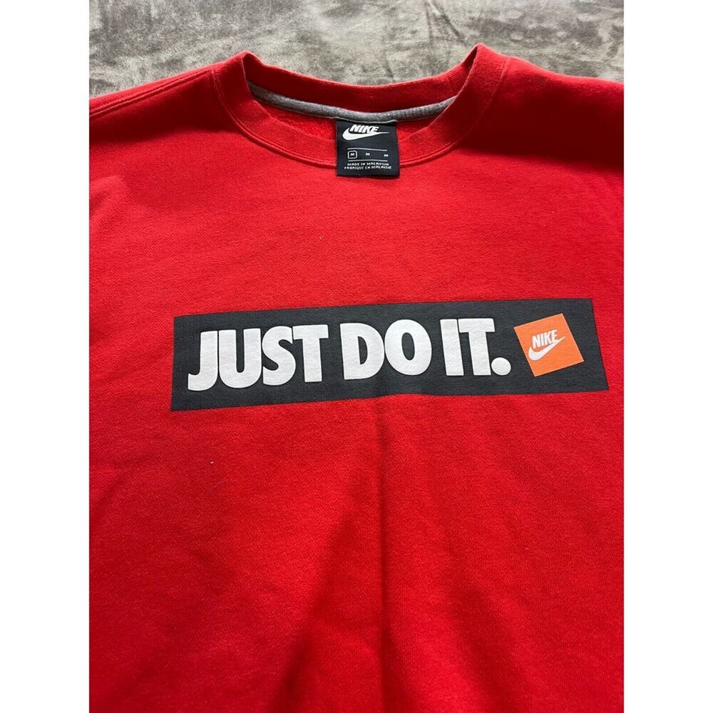 Vintage Nike Just‎ Do It Men’s Crewneck Sweater Size Medium Red
